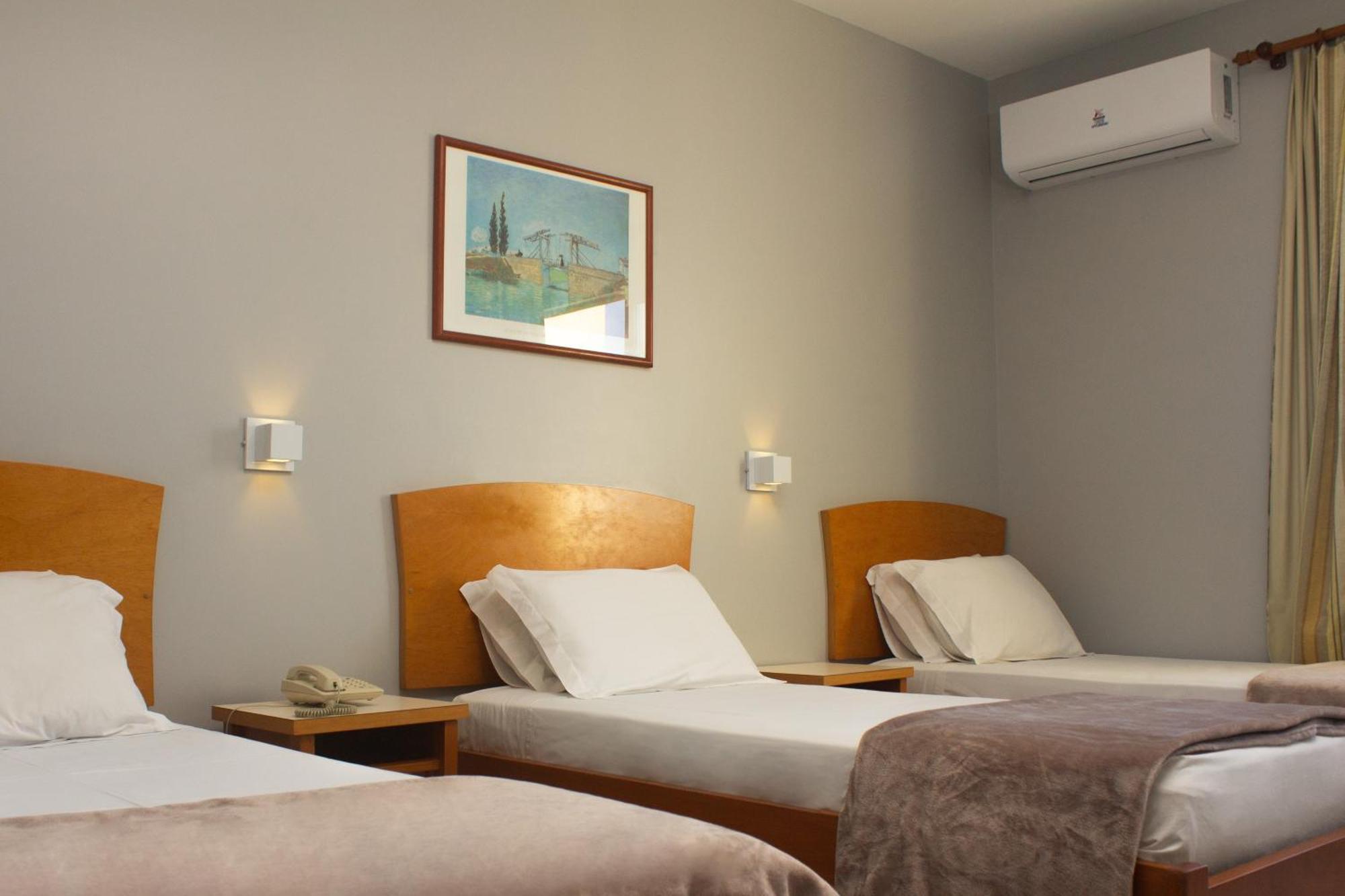 Hotel Cavera Alegrete Eksteriør bilde